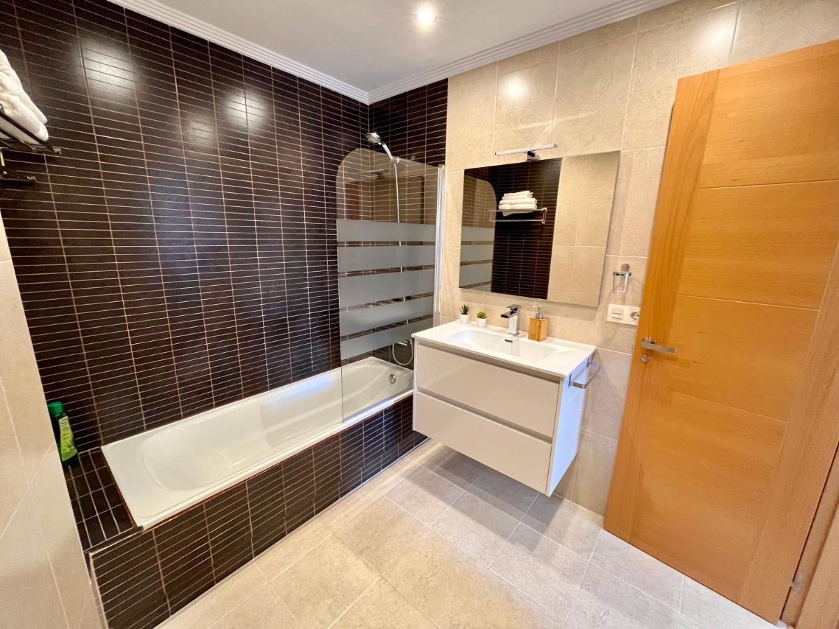 Atuaire Home La Catedral En El Salon Parking Incluido Бургос Екстер'єр фото