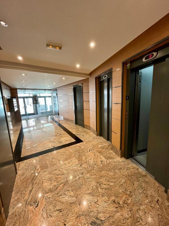 Atuaire Home La Catedral En El Salon Parking Incluido Бургос Екстер'єр фото